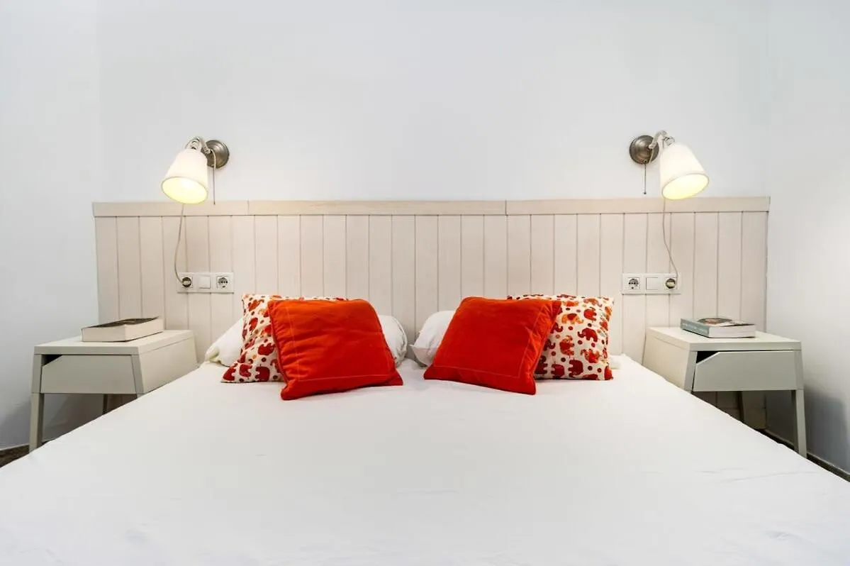 Historic Apartment With Private Terrace In Example Barcelona