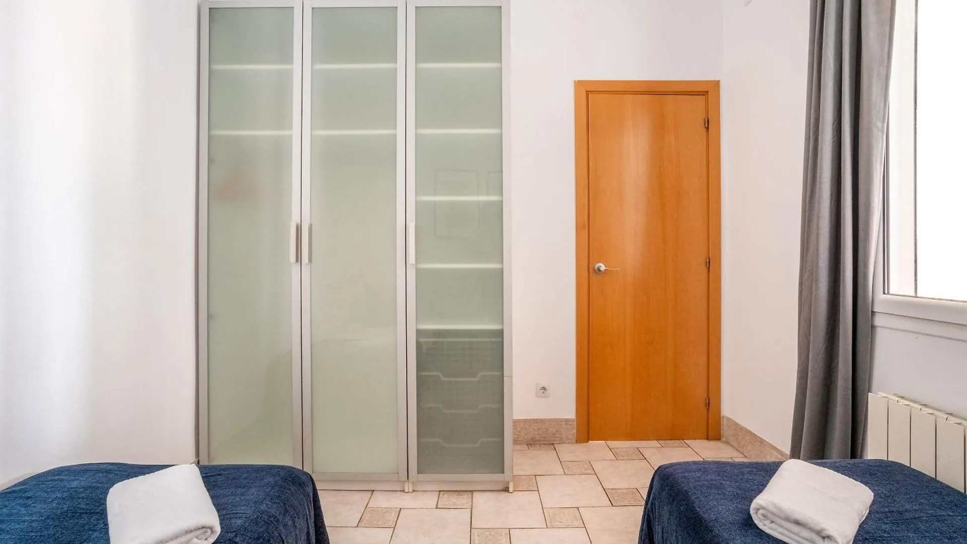 Historic Apartment With Private Terrace In Example Barcelona