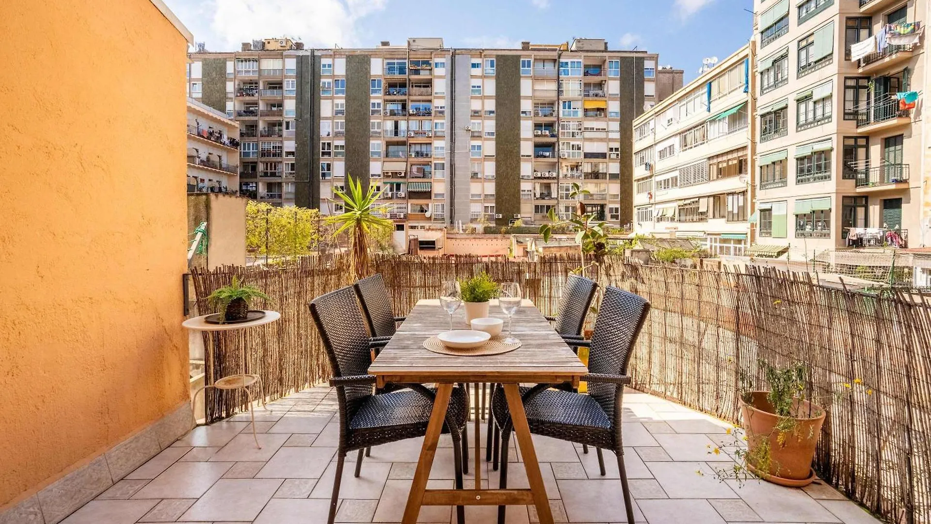 Historic Apartment With Private Terrace In Example Barcelona